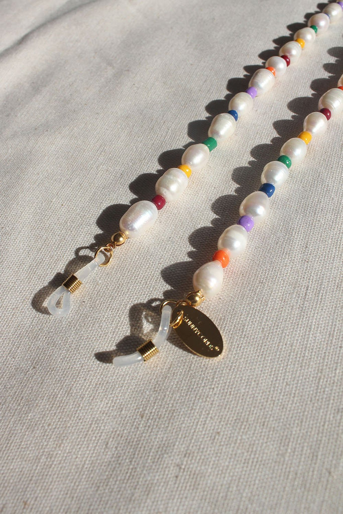 Freshwater baroque pearls rainbow beads eyewear chain